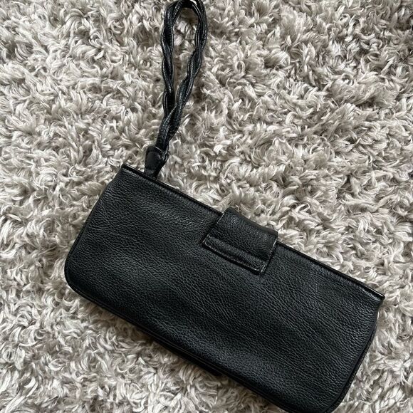 EXPRESS || Black Clutch Purse - Picture 4 of 7
